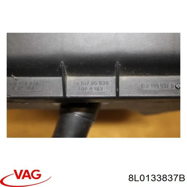 Do koszyka 8L0133837B VAG Obudowa filtra powietrza