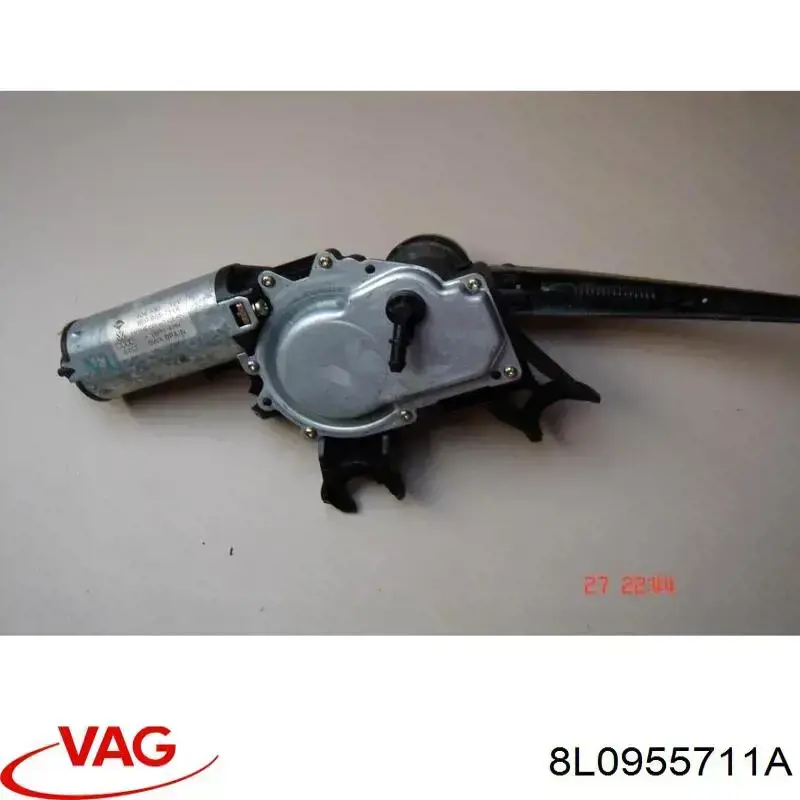 Silniczek wycieraczki tylnej szyby VAG 8L0955711A cena, od 62,99 USD