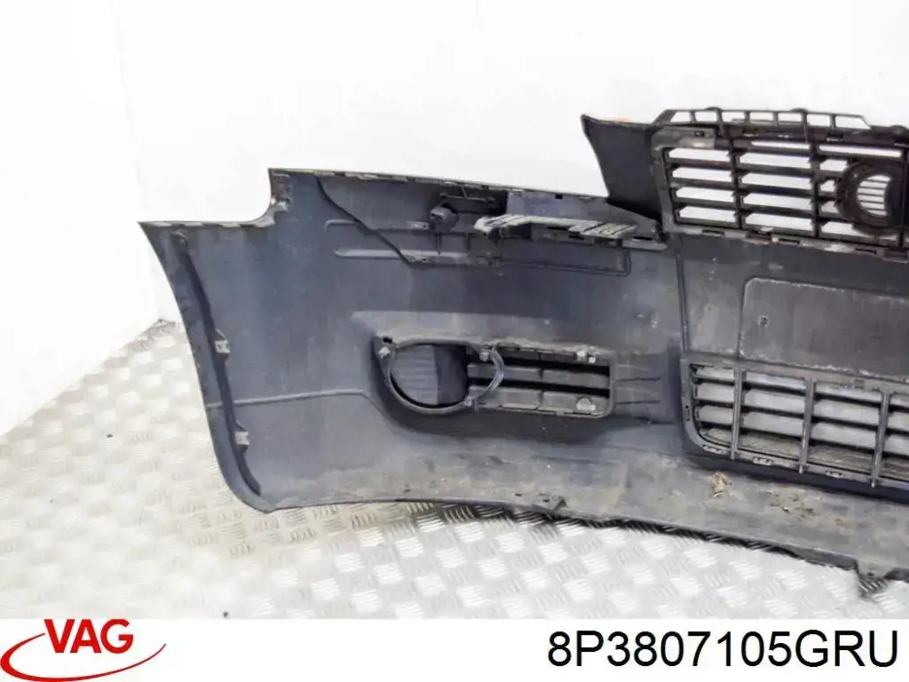 Zderzak przedni do Audi A3  8P1