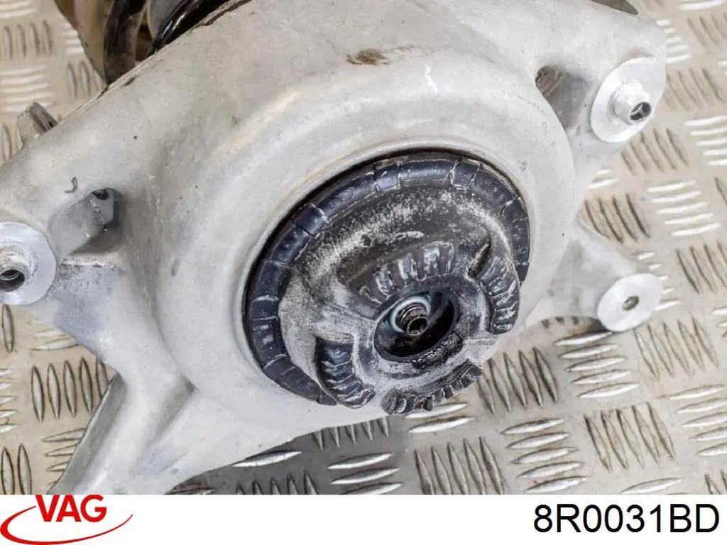 Amortyzator przedni VAG 8R0031BD cena, od 51,68 USD