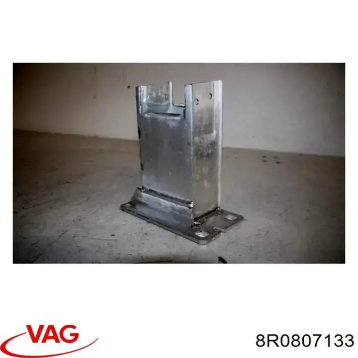 Wspornik wzmocnienia zderzaka przedniego VAG 8R0807133 cena, od 79,02 USD
