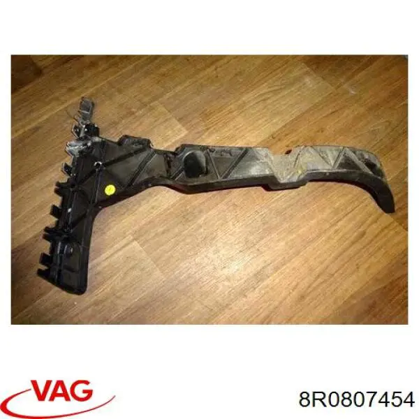 Do koszyka 8R0807454 VAG Prowadnica zderzaka tylnego prawa