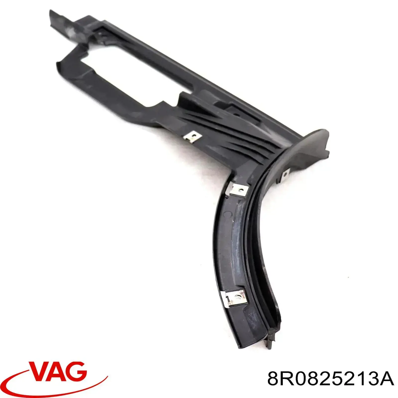 Osłona podwozia lewa VAG 8R0825213A cena, od 82,24 USD