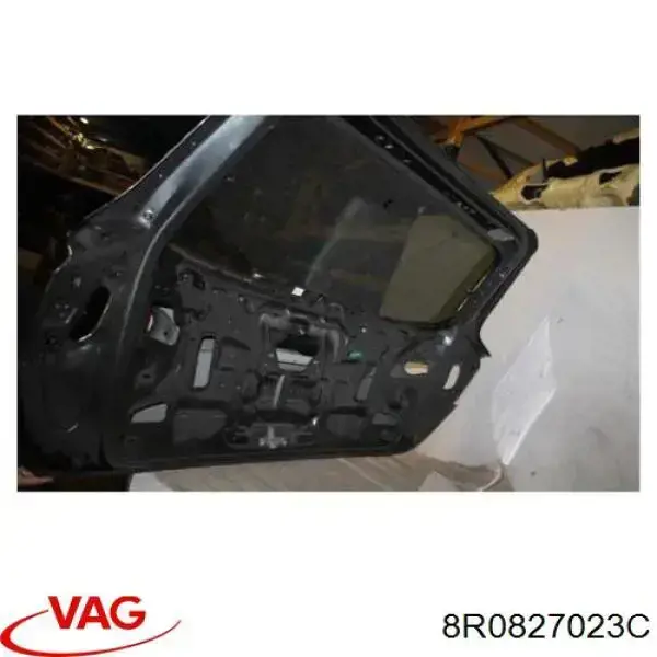Do koszyka 8R0827023C VAG Drzwi tylne (bagażnika 3/5)