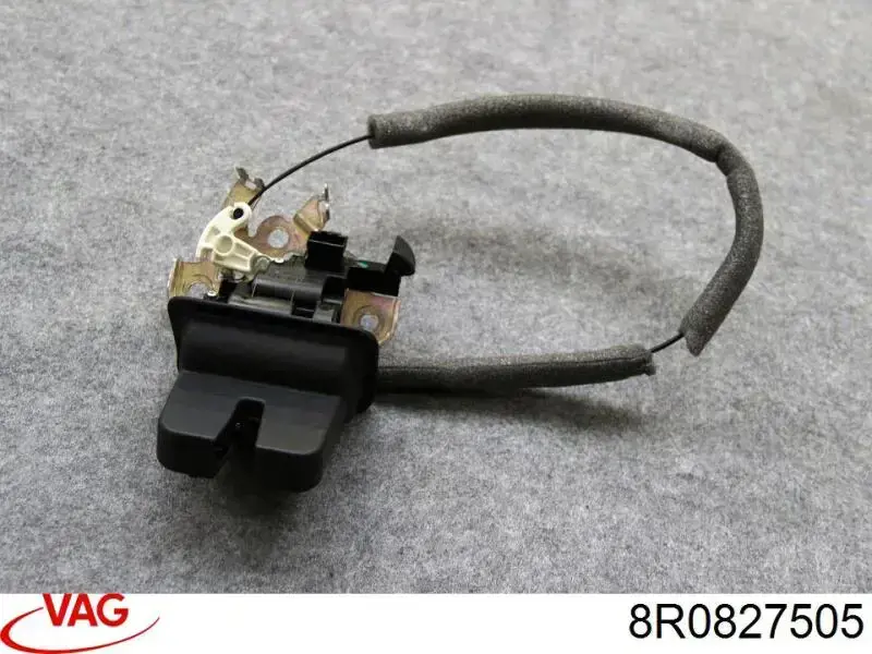 Do koszyka 8R0827505 VAG Zamek klapy bagażnika (3/5 drzwi tylnych)
