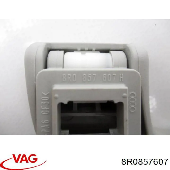 8R0857607 VAG 
