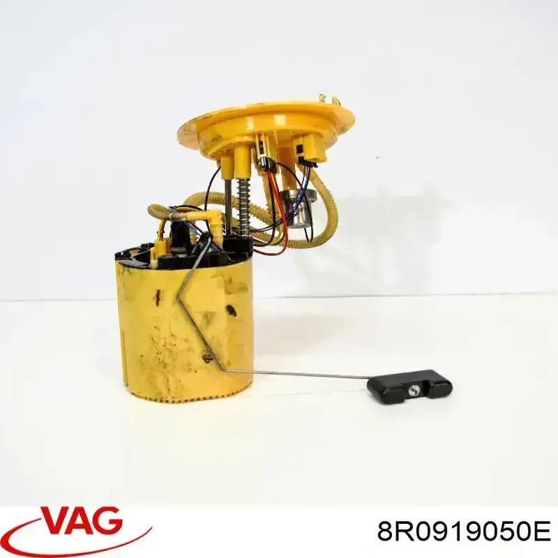Moduł pompy paliwowej z czujnikiem poziomu paliwa VAG 8R0919050E cena, od 285,68 USD