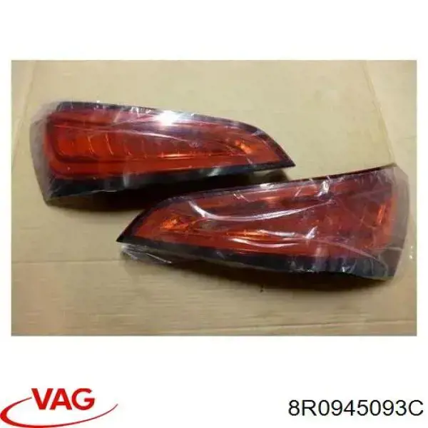 Lampa zespolona tylna lewa VAG 8R0945093C cena, od 260,47 USD