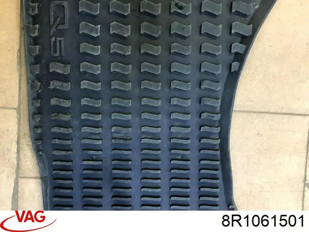  Dywaniki przód+tył, komplet Audi Q5 