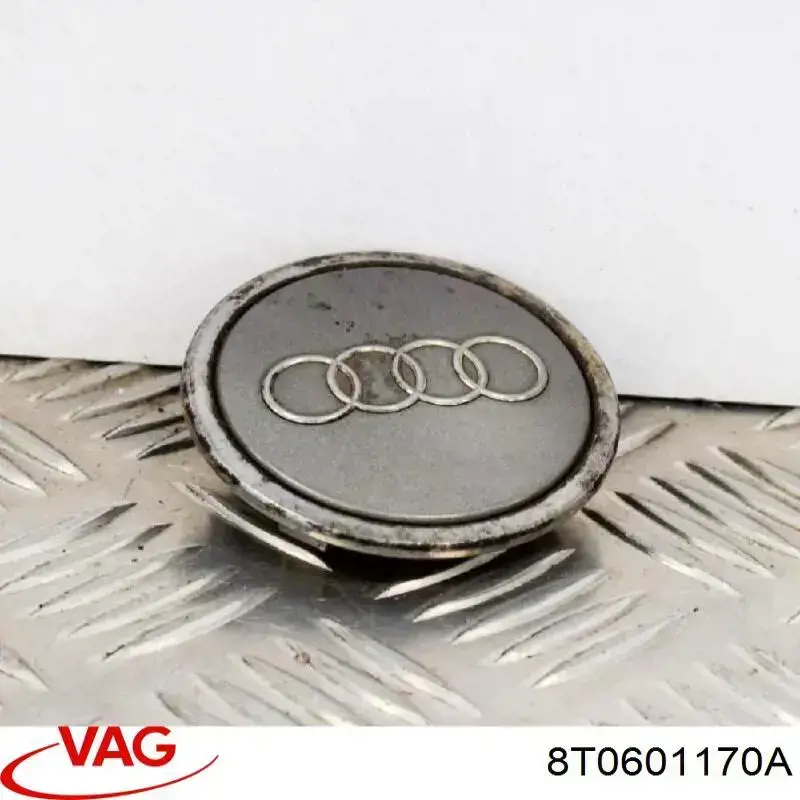 Kołpak do obręczy koła VAG 8T0601170A cena, od 44,09 USD