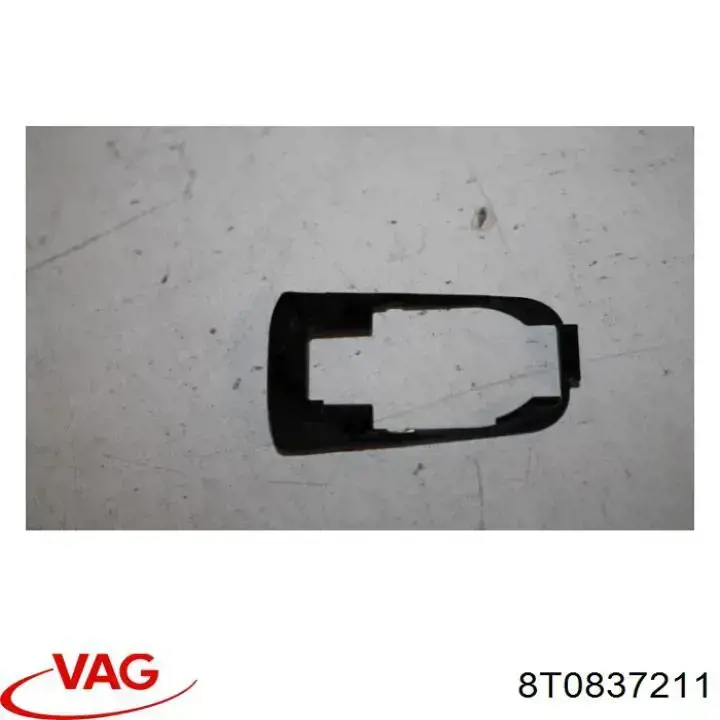  VAG 8T0837211 cena, od 1,57 USD