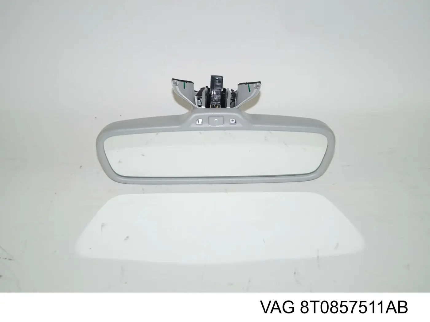 Lusterko wewnętrzne VAG 8T0857511AB cena, od 137,91 USD