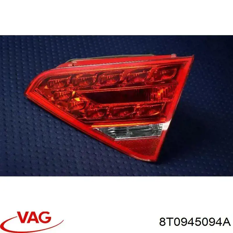 Lampa zespolona tylna prawa wewnętrzna VAG 8T0945094A cena, od 69,52 USD