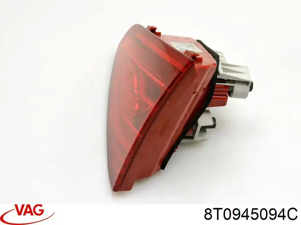 Lampa zespolona tylna prawa wewnętrzna VAG 8T0945094C cena, od 115,77 USD