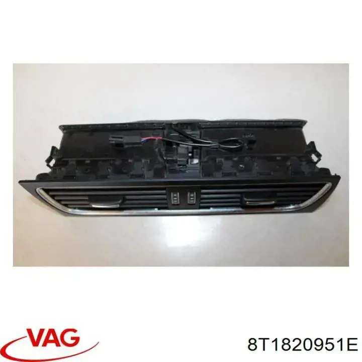 8T1820951E VAG Kratka wentylacji wnętrza na "torpedo"