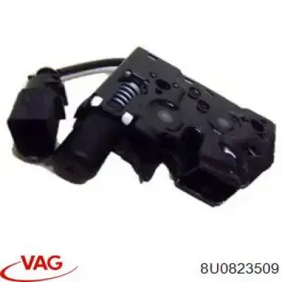 8U0823509 VAG Zamek maski