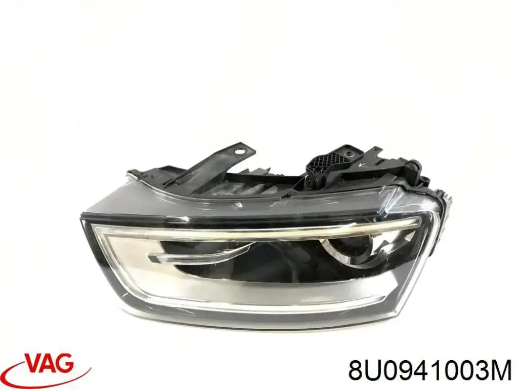 Reflektor lewy VAG 8U0941003M cena, od 369,80 USD