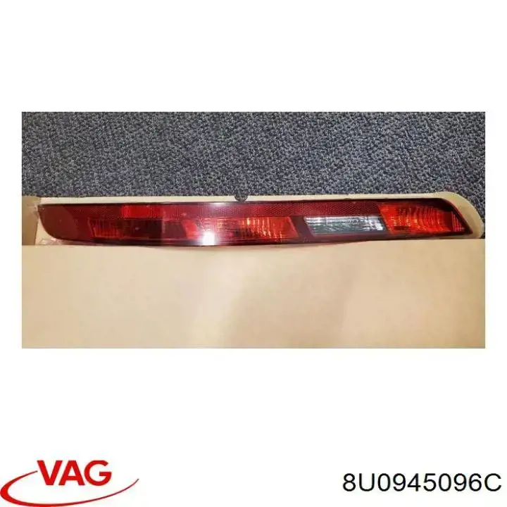 Do koszyka 8U0945096C VAG Lampa zespolona zderzaka tylnego prawa