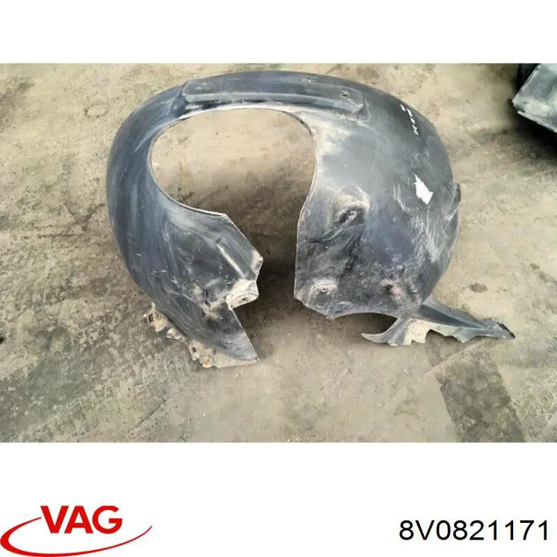 Do koszyka 8V0821171J VAG Nadkole błotnika przedniego lewe