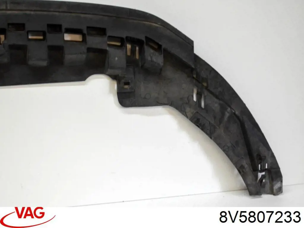 Spojler zderzaka przedniego VAG 8V5807233 cena, od 41,90 USD