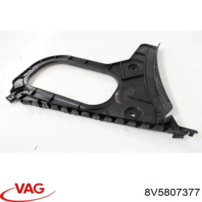Do koszyka 8V5807377 VAG Prowadnica zderzaka tylnego lewa