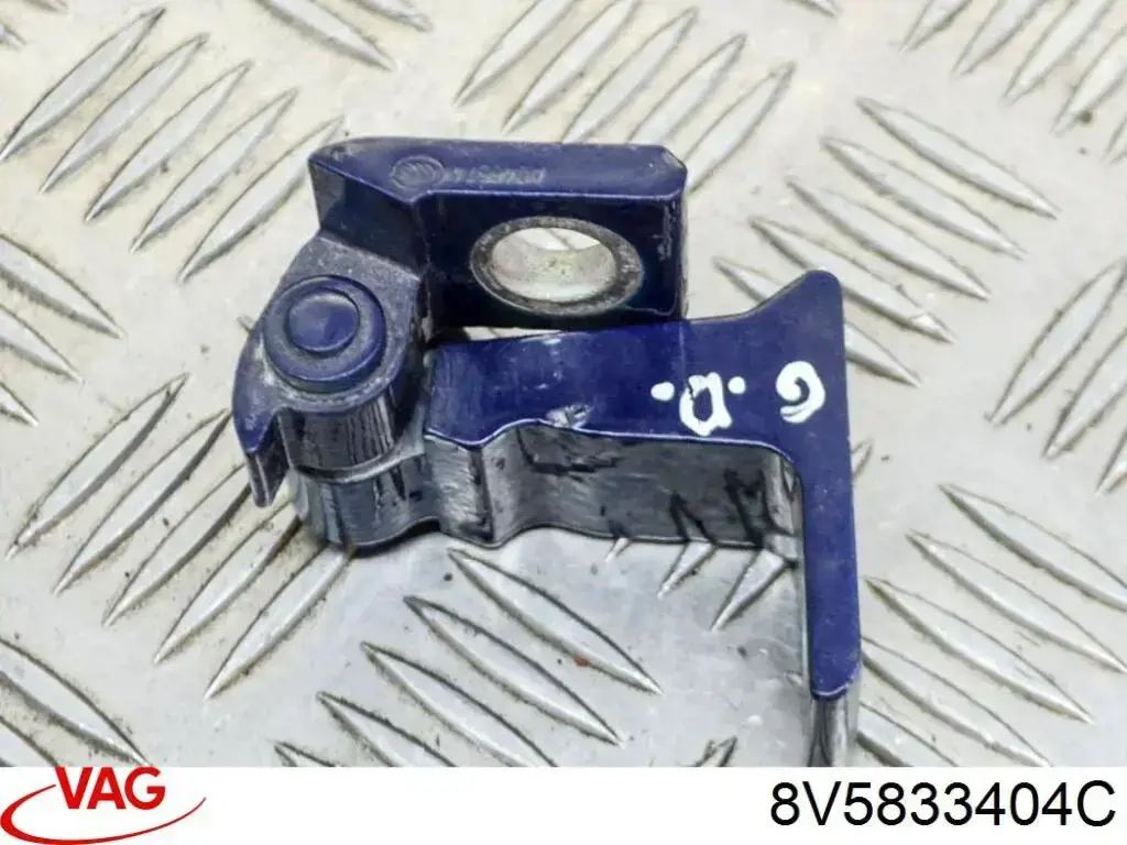 Zawias drzwi przednich prawych VAG 8V5833404C cena, od 35,20 USD