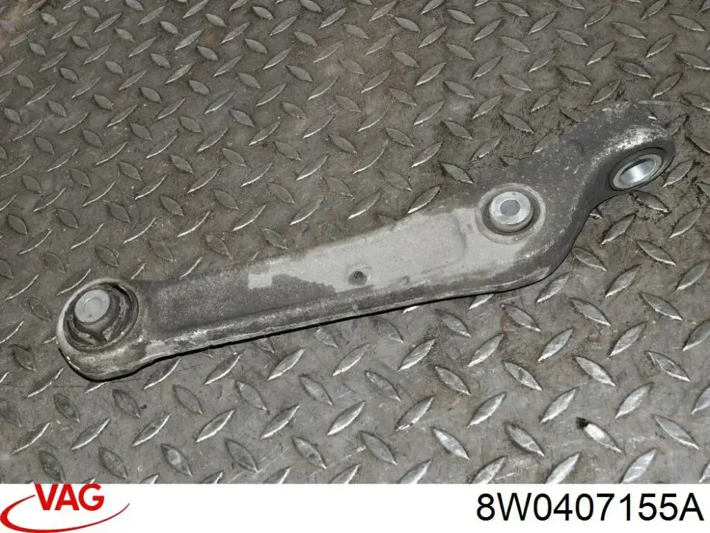 8W0407155A VAG Wahacz zawieszenia przedniego dolny lewy