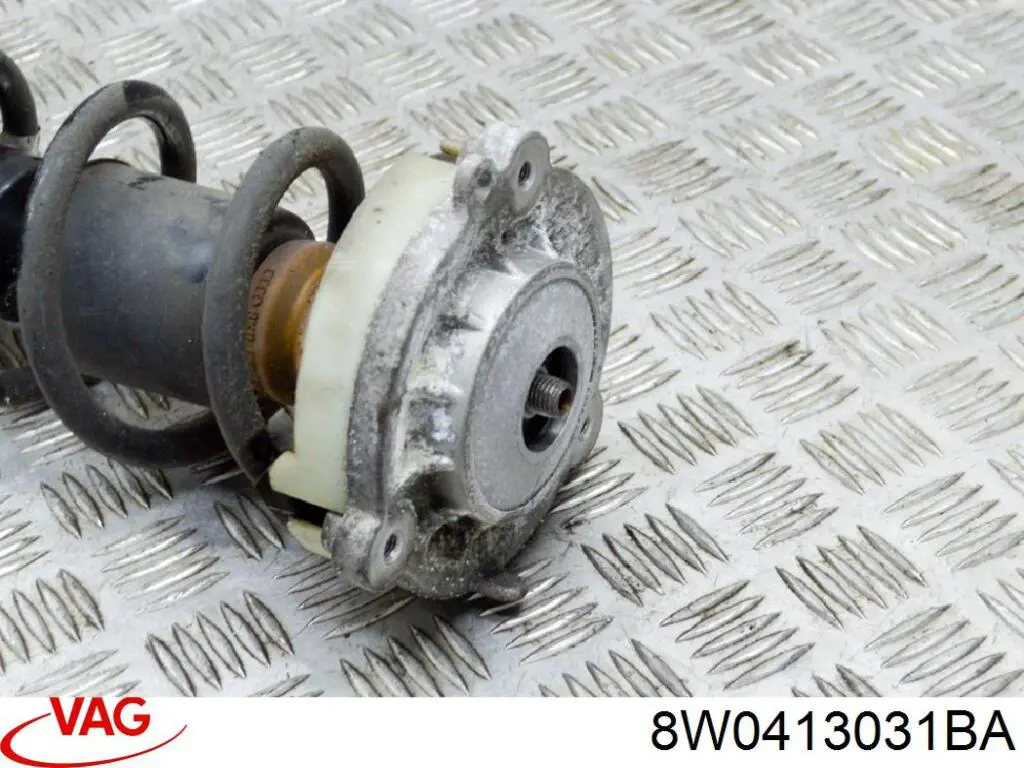 Amortyzator przedni VAG 8W0413031BA cena, od 109,33 USD