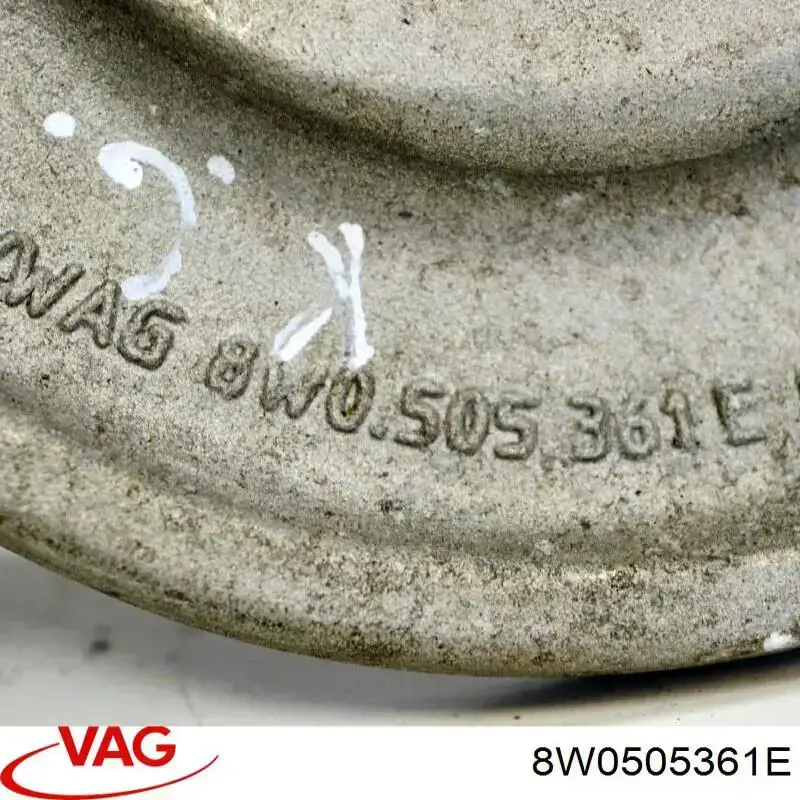 Wahacz zawieszenia tylnego dolny lewy VAG 8W0505361E cena, od 52,78 USD