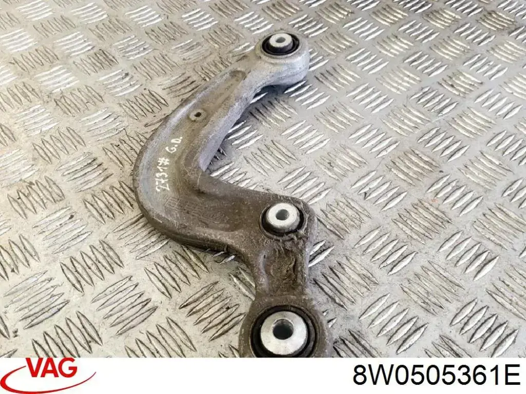 8W0505361E VAG Wahacz zawieszenia tylnego dolny lewy