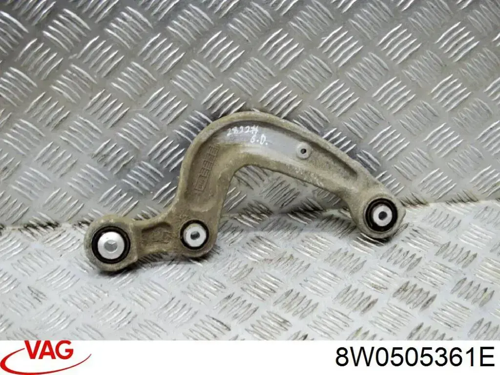 Wahacz zawieszenia tylnego dolny lewy VAG 8W0505361E cena, od 52,78 USD