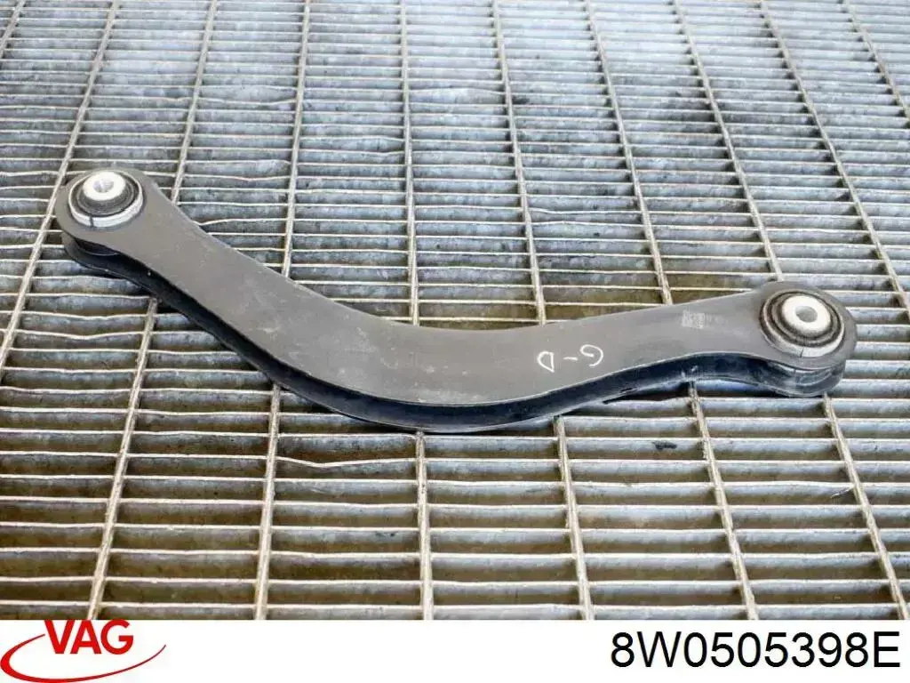 Do koszyka 8W0505398E VAG Wahacz  zawieszenia tylnego górny prawy