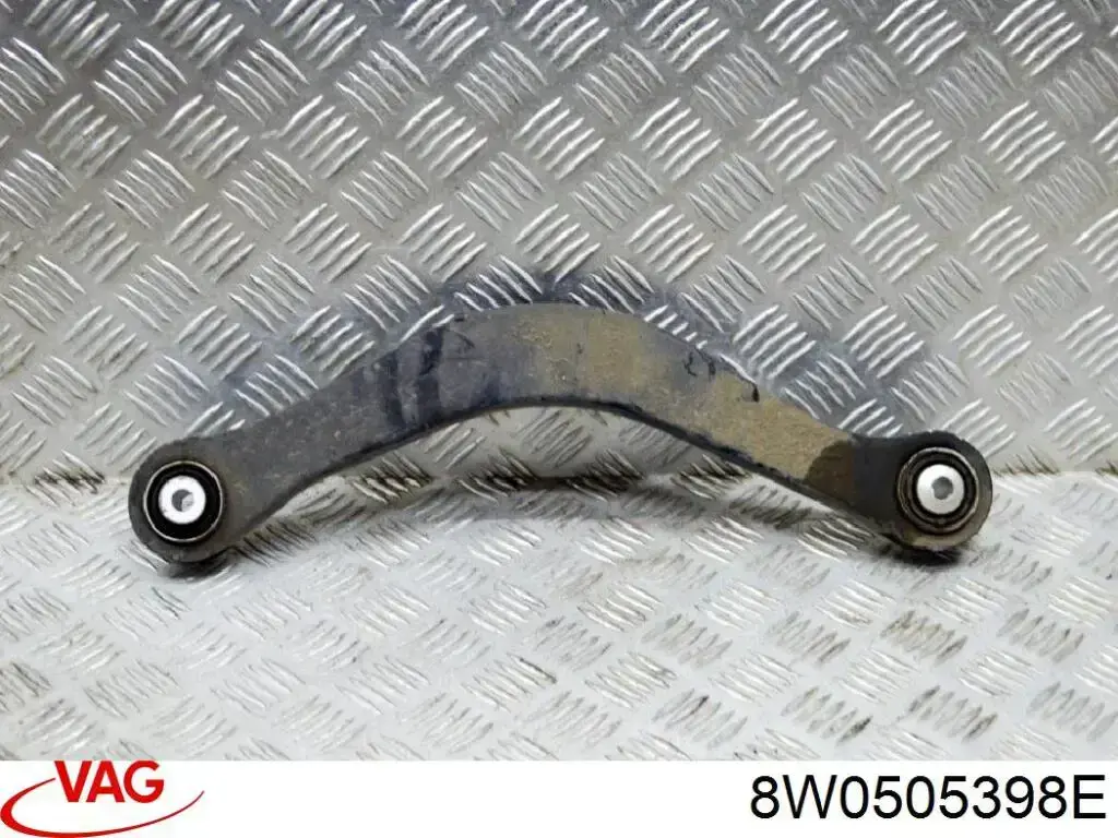 Wahacz  zawieszenia tylnego górny prawy VAG 8W0505398E cena, od 48,51 USD