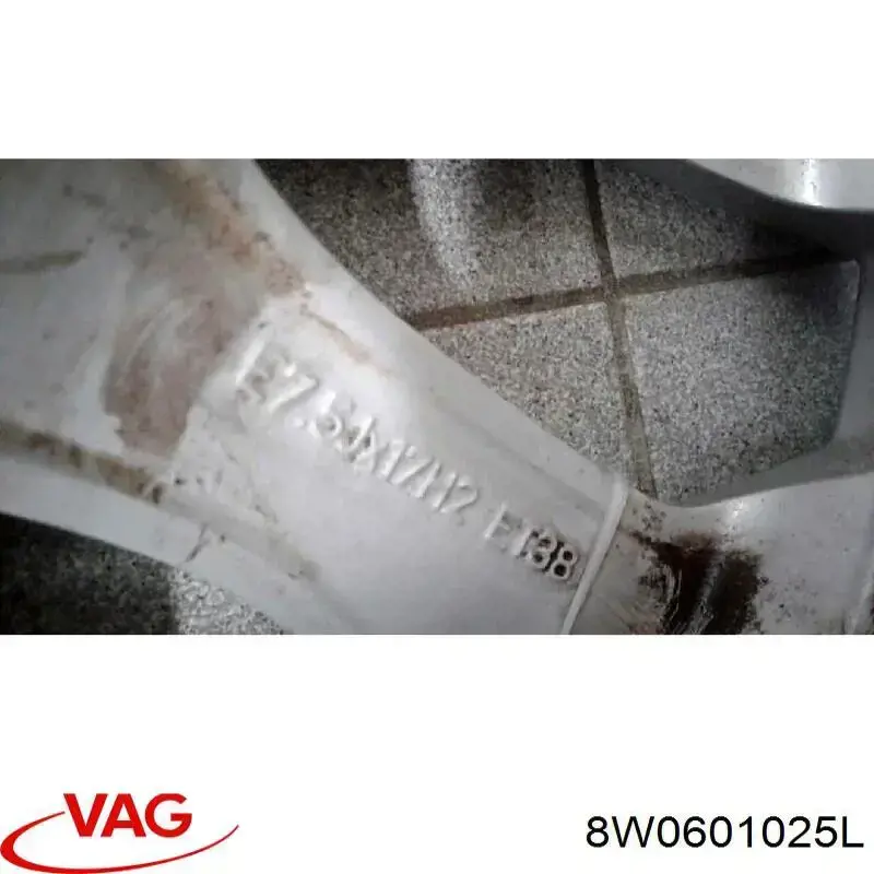 Felgi kół odlewane (lekkostopowe, tytanowe) VAG 8W0601025L cena, od 187,28 USD