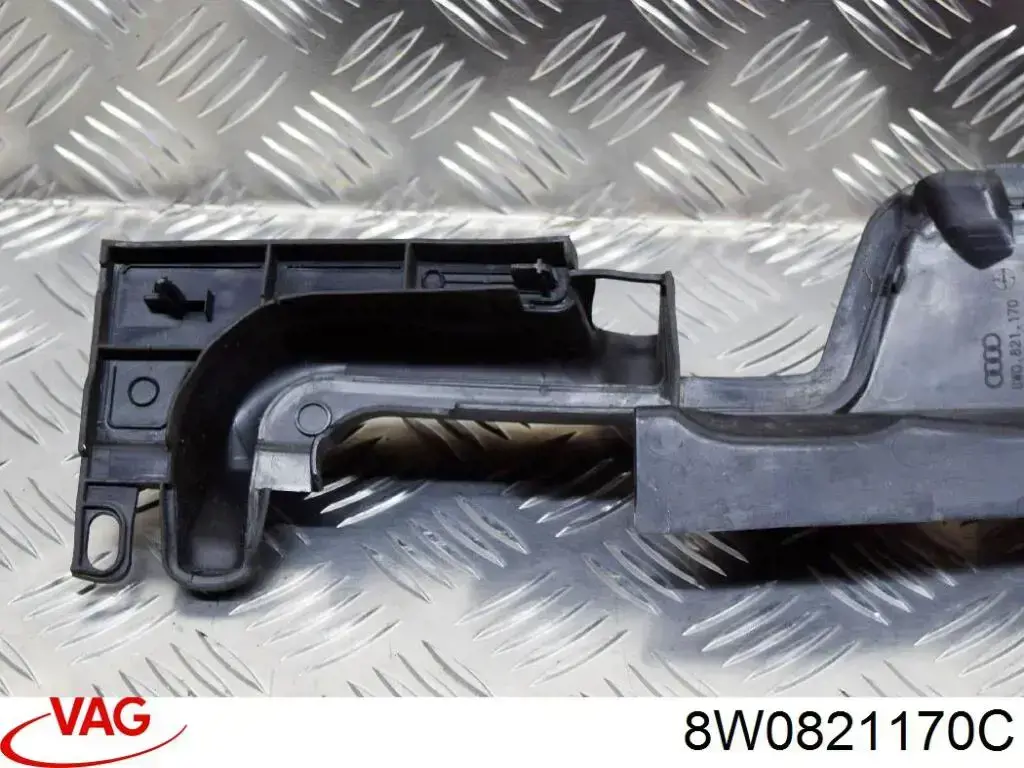 8W0821170C VAG Wtyczka mankietu bocznego