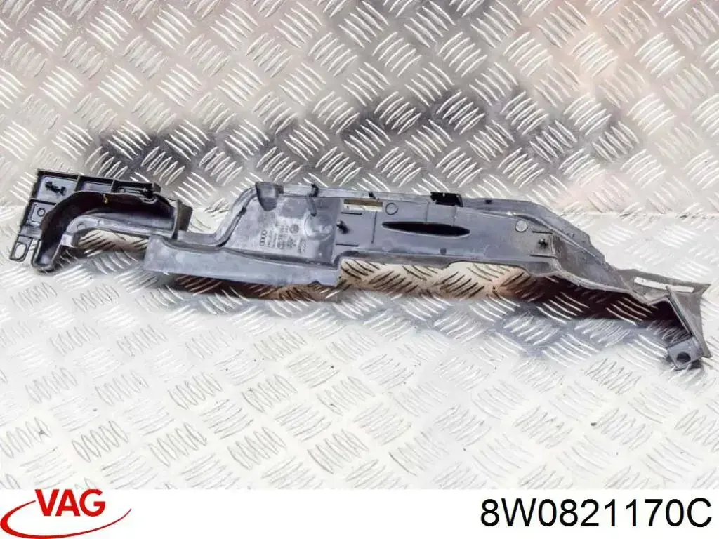 Wtyczka mankietu bocznego VAG 8W0821170C cena, od 29,69 USD