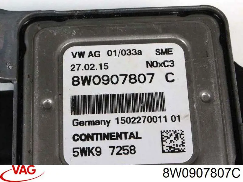 Do koszyka 8W0907807C VAG Czujnik tlenków azotu NOX