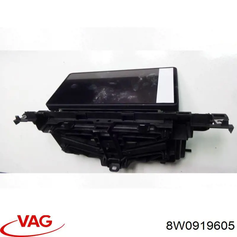 Wyświetlacz wielofunkcyjny VAG 8W0919605 cena, od 156,85 USD