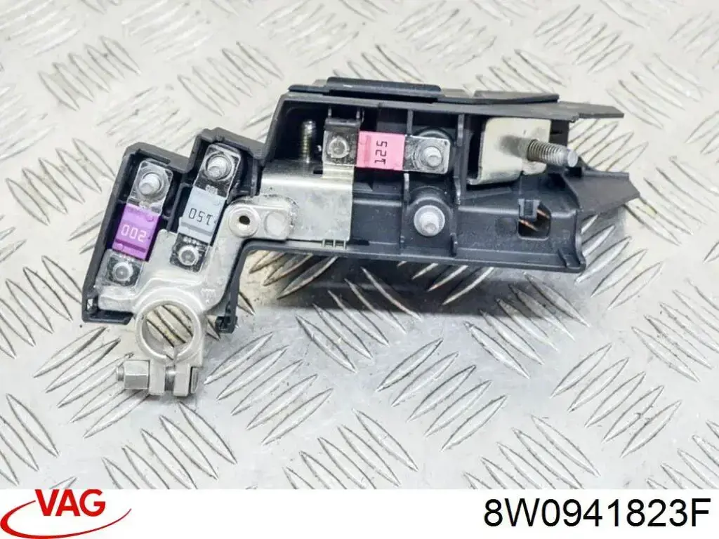 Skrzynka bezpieczników VAG 8W0941823F