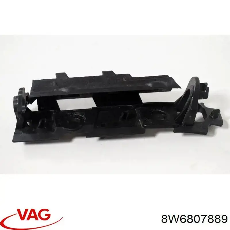 Prowadnica zderzaka tylnego lewa VAG 8W6807889 cena, od 14,48 USD