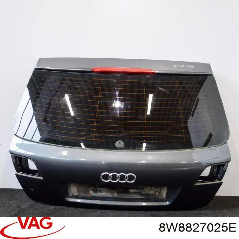8W8827025E VAG Drzwi tylne (bagażnika 3/5)