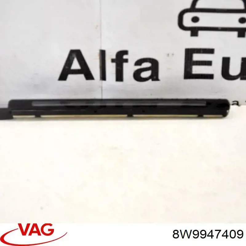 Lampka oświetlenia bagażnika VAG 8W9947409 cena, od 45,67 USD