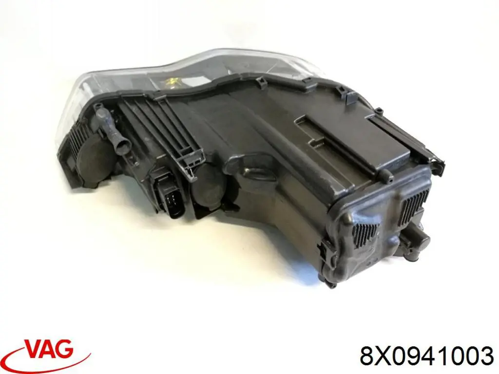 Reflektor lewy VAG 8X0941003 cena, od 312,26 USD