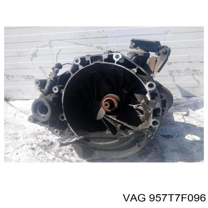 Do koszyka Mechaniczna skrzynia biegów w komplecie Ford Galaxy I VX WGR