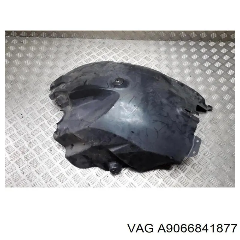 A9066841877 VAG Nadkole błotnika przedniego prawe tylne