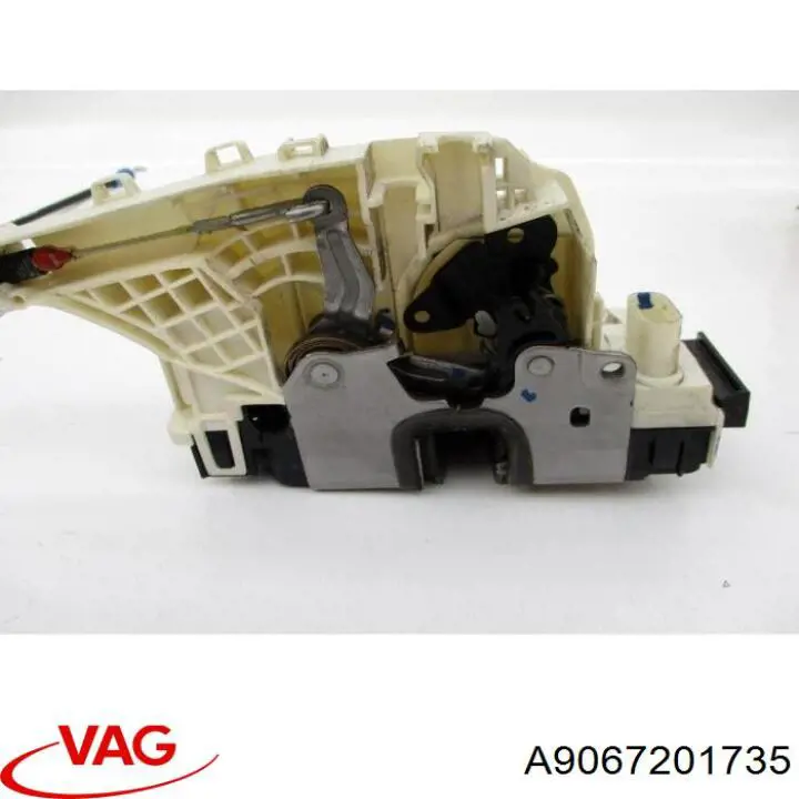 A9067201735 VAG Zamek drzwi przednich prawych