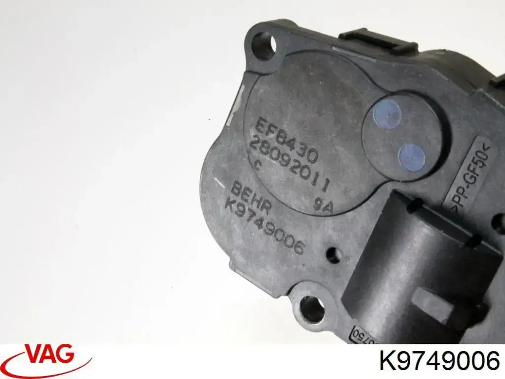 Silniczek sterujący klapą recyrkulacji powietrza VAG K9749006