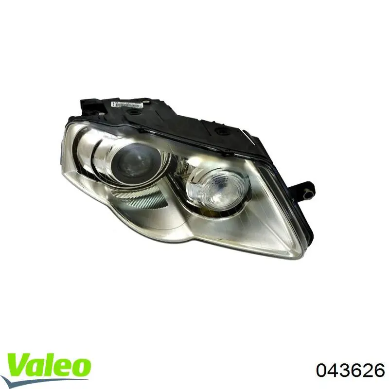 043626 VALEO Reflektor prawy