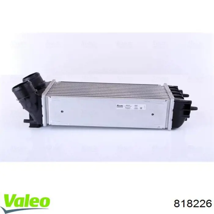 Chłodnica intercoolera VALEO 818226 cena, od 105,80 USD