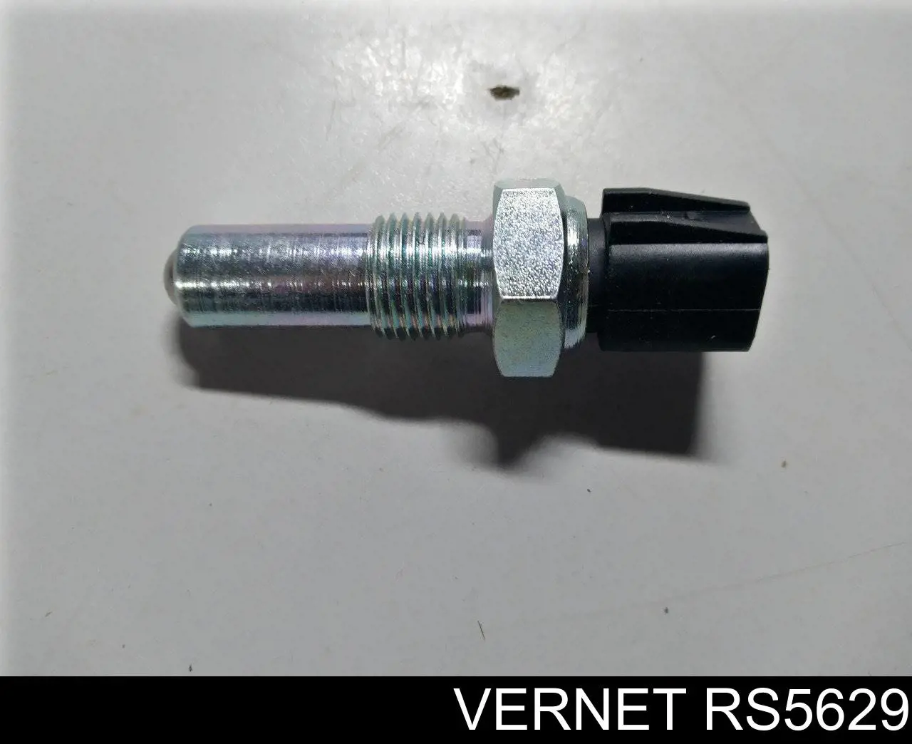 Do koszyka RS5629 Vernet Czujnik włączania światła cofania